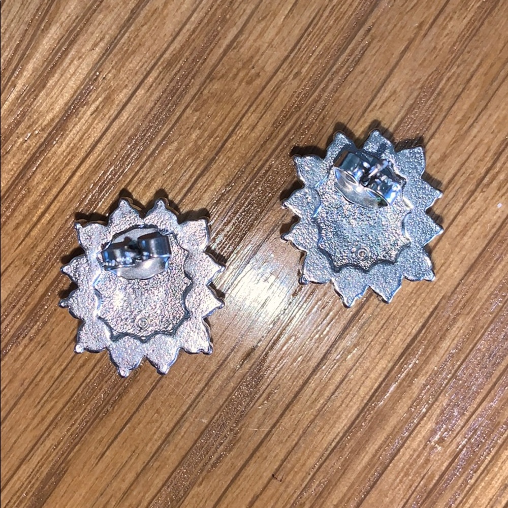 🎉HP🎉Blue and Silver Rhinestone Earrings - Picture 2 of 4